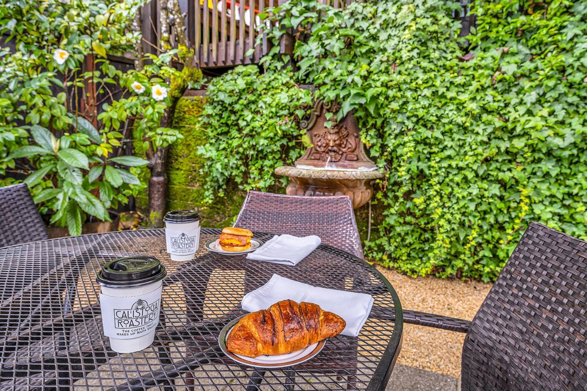 Calistoga Wine Way Inn Buitenkant foto
