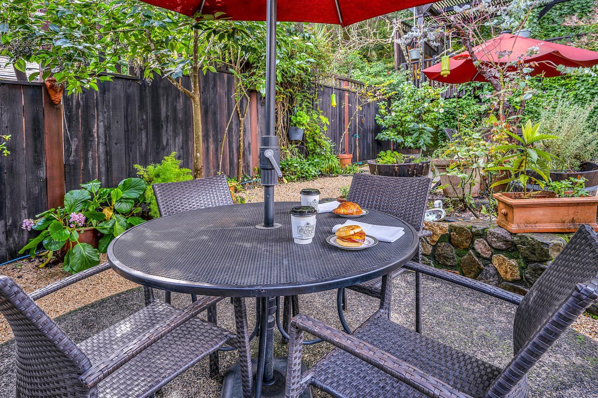 Calistoga Wine Way Inn Buitenkant foto